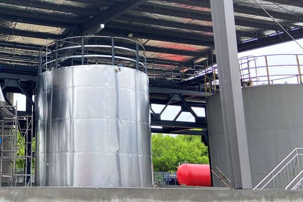 儲罐罐體保溫施工_復合硅酸鹽保溫